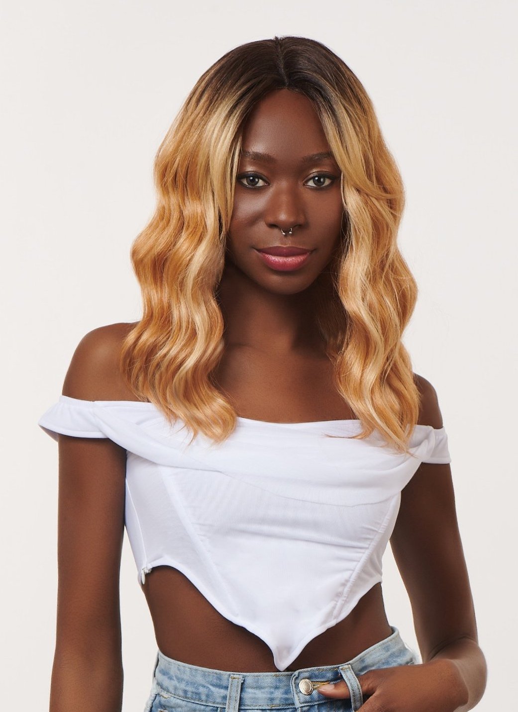 SLEEK CALLIE SPOTLIGHT 101 SYNTHETIC LACE PARTING WIG LENGTH: 18.5