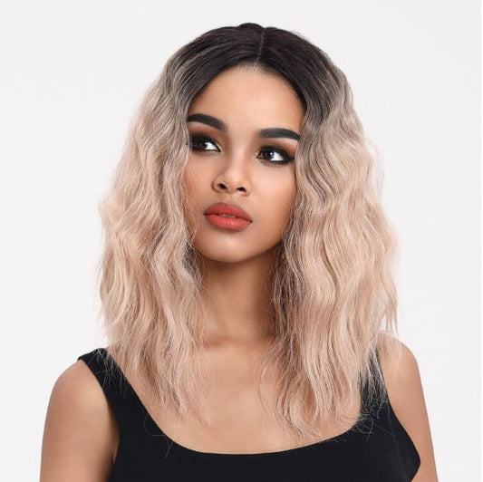 Sleek Spotlight 101 Abbie Wig