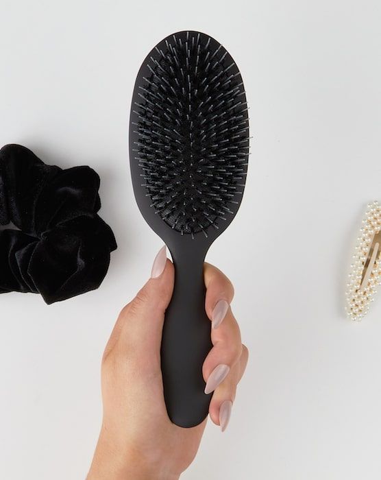 Beauty Works Medium Oval Brush