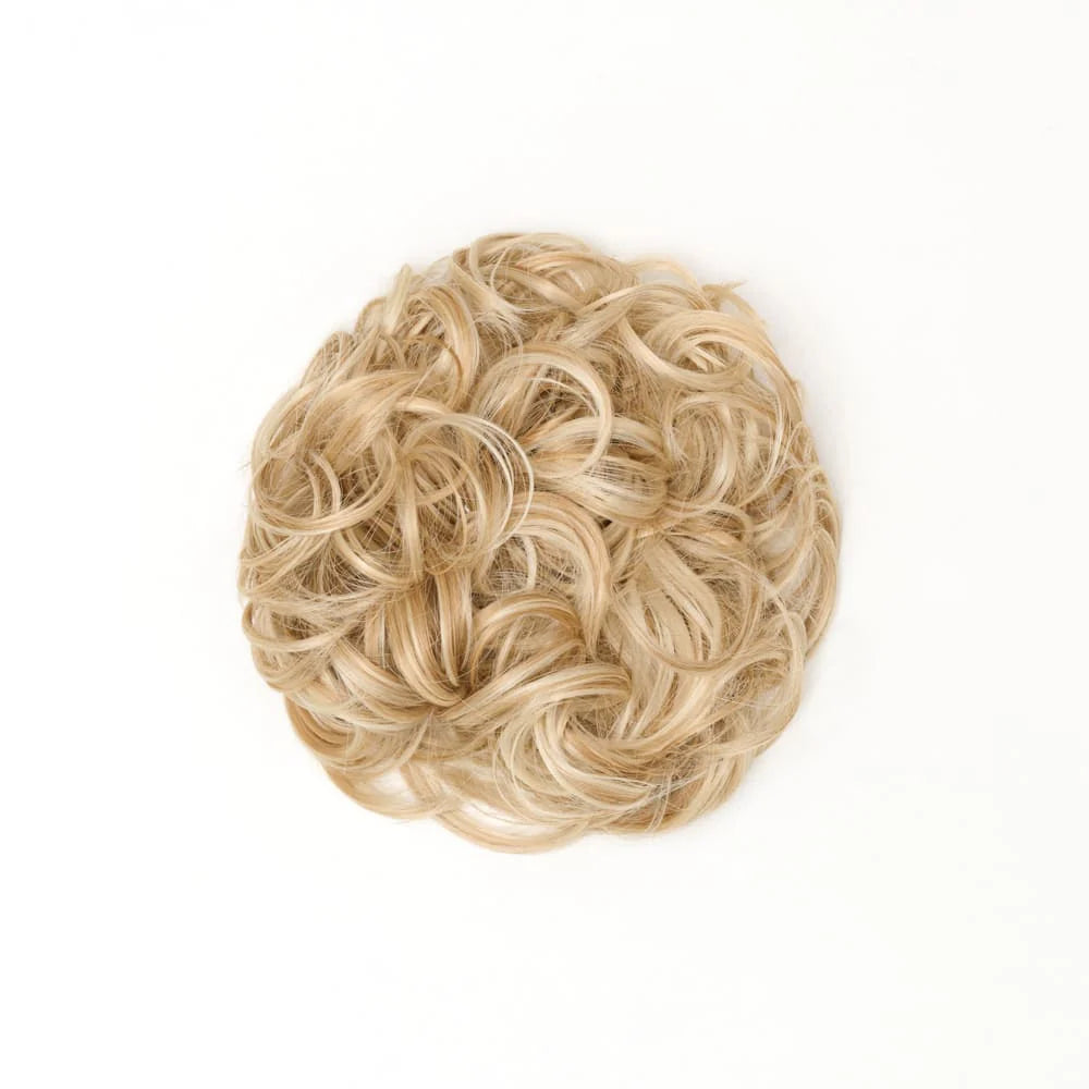 STRANDED HEAT RESISTANT CURLY MESSY BUN