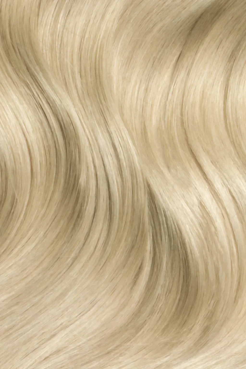 SWAY SEAMLESS Tape hair extensions 24"