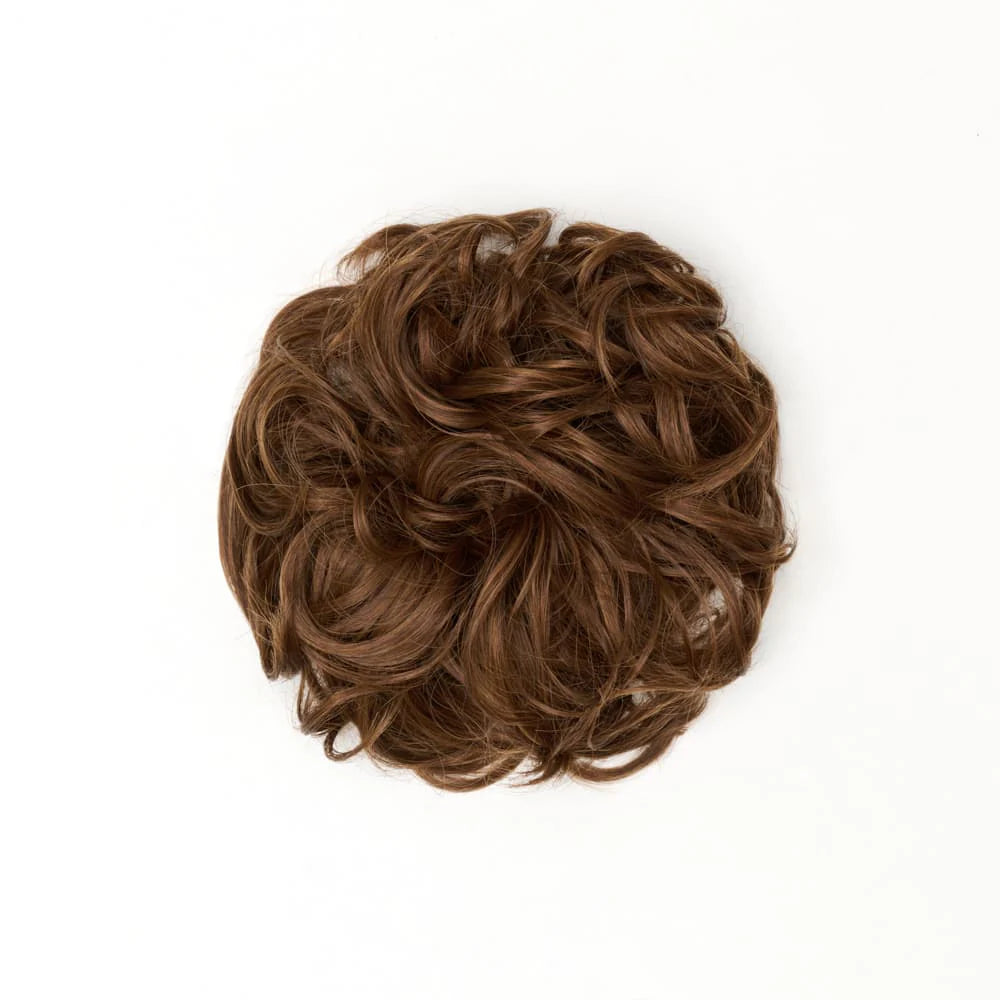 STRANDED HEAT RESISTANT CURLY MESSY BUN