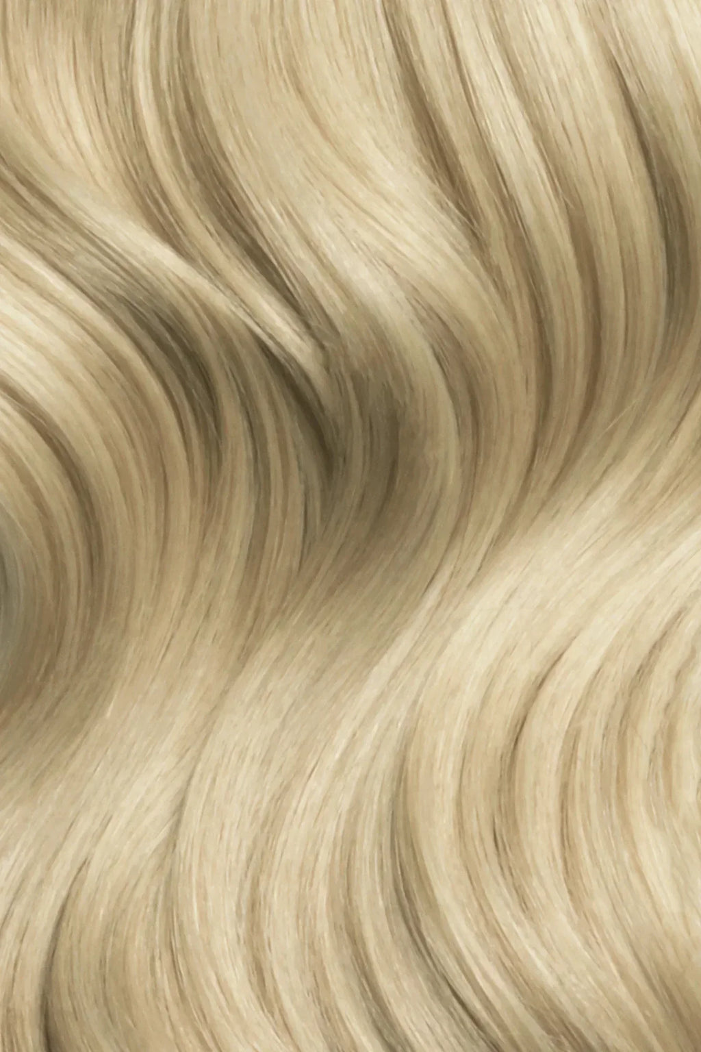 SWAY SEAMLESS Tape hair extensions 24"