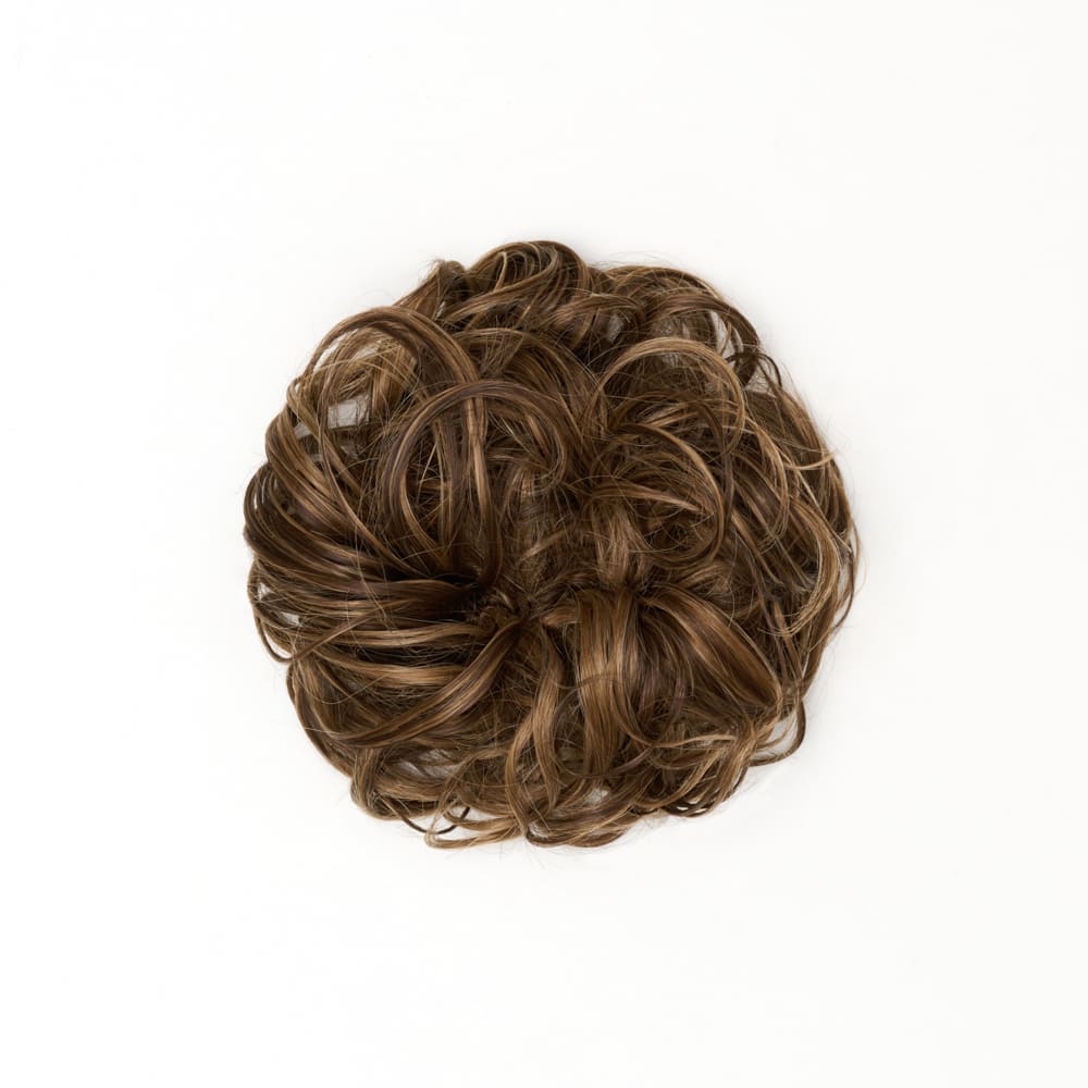 STRANDED HEAT RESISTANT CURLY MESSY BUN