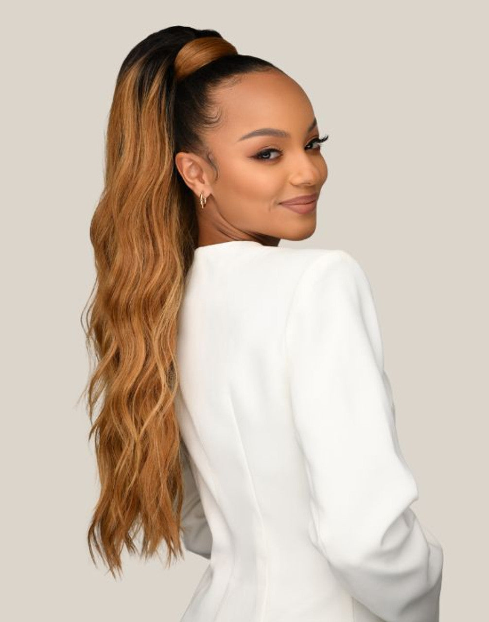 Feme 2-in-1 Half Wig or Ponytail- Lexi: Length: 21"
