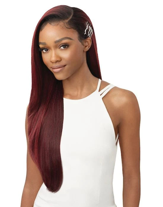 Outre Perfect Hairline Tatienne 26" Synthetic 13x6 HD Lace Wig